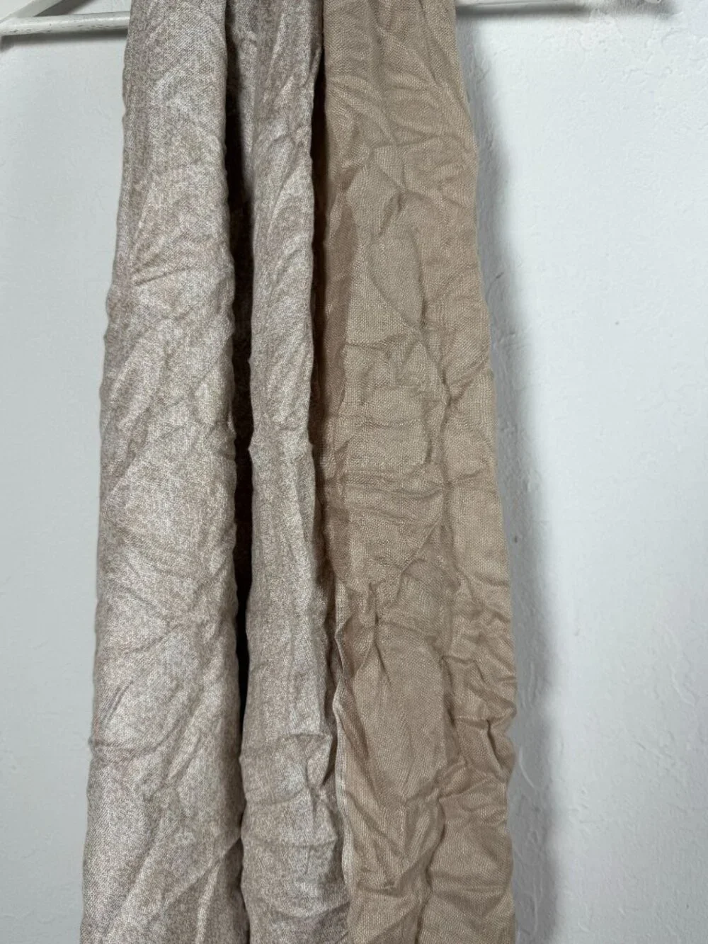 Calvin Klein Scarf Taupe Gray Colorblock Lightweight Wrap 68x25 Fringe